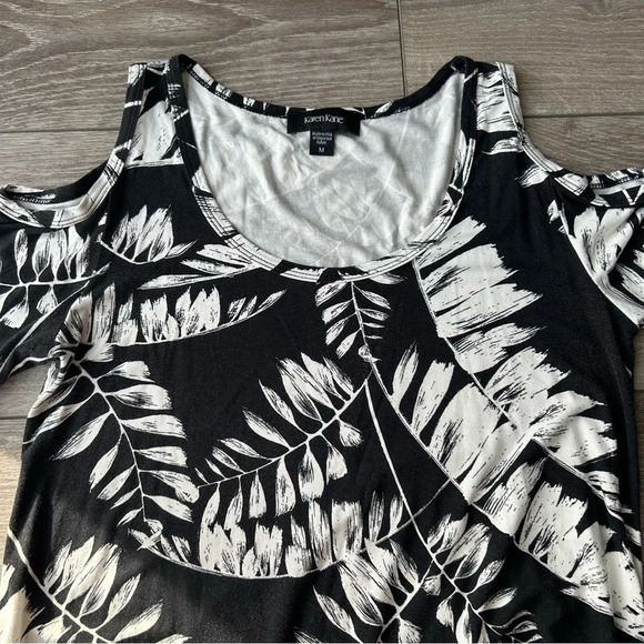 Karen Kane Leaves Pattern Cold Shoulder Bell Sleeve Top - Picture 6 of 15